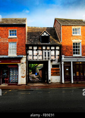 Mittelalterliche Reste unterstreichen die Marktgemeinde Tenbury Wells, Worcestershire, UK Stockfoto