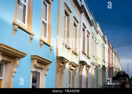 Bunte Häuser in der Totterdown Bezirk von Bristol UK Stockfoto