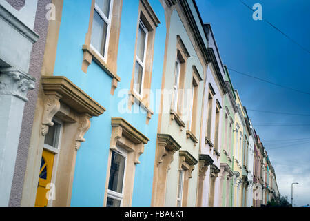 Bunte Häuser in der Totterdown Bezirk von Bristol UK Stockfoto