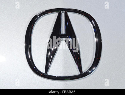 Detroit, Michigan, USA. 12. Januar 2015. Ein Acura-Logo während der zweiten Pressetag auf der North American International Auto Show (NAIAS) in Detroit, Michigan, USA, 12. Januar 2015 zu sehen. Foto: ULI DECK/Dpa/Alamy Live-Nachrichten Stockfoto