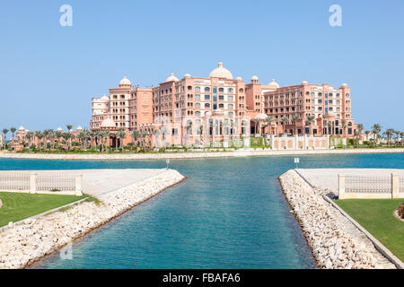 Neues luxuriöses 5-Sterne-Resorthotel Marsa Malaz Kempinski in The Pearl Doha Stockfoto