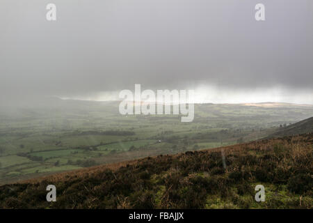 Longridge, Preston, UK. 13. Januar 2016. UK Wetter: Leichte Schneeschauer auf Longridge fiel und es ist die Prognose von starkem Schneefall Duschen heute Abend für den Norden und westlich von der UK-Credit: Gary Telford/Alamy live-Nachrichten Stockfoto