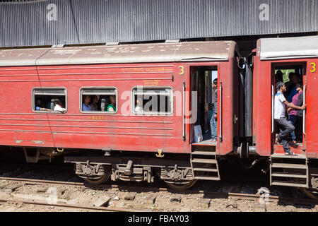 Nanu Oya, Bahnhof, Nuwaraelyia District, Central Province, Sri Lanka Stockfoto