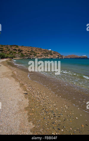 Panagia Chrysopigi Kirche und Strand, Sifnos, Kykladen, Griechenland Stockfoto