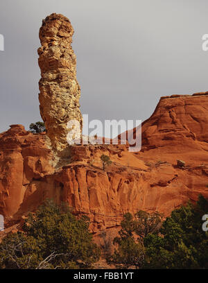 Chimney Rock im Kodachrome Basin State Park in Utah erodiert Monolith Stockfoto