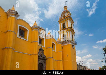 Parroquia de San Pedro Apósto, gebaut im Jahre 1642, ist eine römisch-katholische Kirche in San Pedro Cholula, Puebla, Mexiko. Stockfoto