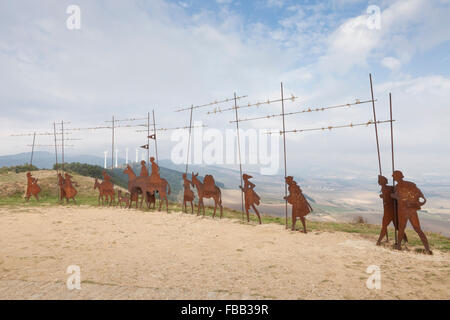 Denkmal für Pilger des Jakobswegs Bildhauers Vincent Galbete Alto del Perdón - Navarra, Spanien Stockfoto