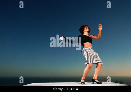 LOS ANGELES, CA-28 AUGUST: Alexandria Bradley Stepptanz in Los Angeles, Kalifornien am 28. August 2003. Stockfoto