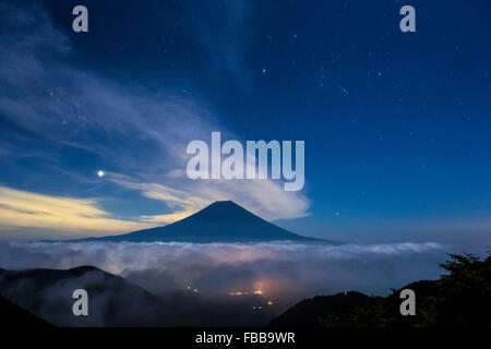 Silhouette des Mount Fuji, Fujinomiya, Shizuoka, Japan Stockfoto