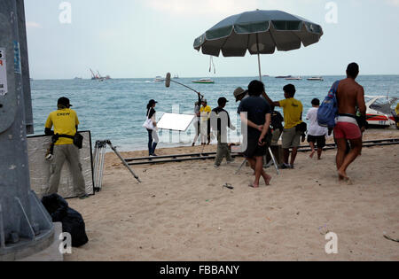 Eine Szene aus einem Thai Seifenoper gefilmt am Strand von Pattaya Thailand Stockfoto