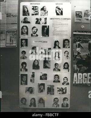 1976 - amnesty International - London: Amnesty International war richten Sie zuerst nach Einlegung eines Rechtsmittels in einer Londoner Zeitung für Hilfe an den vergessenen Gefangenen gemacht. Artikel geschrieben von Peter Benenson, spätere, andere ausländische Zeitungen folgten und Öffentlichkeit wurde gebracht, um die Aufmerksamkeit für die Not dieser Gefangenen und so war eine Gruppe eingerichtet, die die Geburt von Amnesty International wurde. Mit Sitz in Southampton Street, London, hatte dieser Rubrik ein weltweites Netz von Amnesty Zweige H.Q keiner von den Luxus der Büros, die sie fast von Geräten machen; ist mehr als nur ade Stockfoto