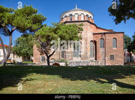 Hagia Irene, befindet sich das ehemalige östliche orthodoxe Kirche in den äußeren Hof des Topkapi Palast in Istanbul, Türkei. Stockfoto