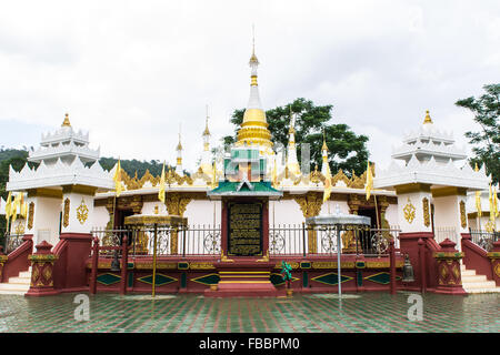 Shan-Pagode in Wat Fah Wiang In Wianghaeng Chiangmai Thailand Stockfoto