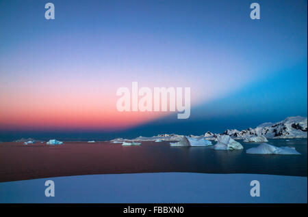 Letzten Sonnenstrahlen, antarktische Halbinsel Stockfoto