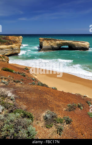 London Bridge, einer berühmten Felsbogen im Port Campbell National Park an der Great Ocean Road in Victoria, Australien. Stockfoto