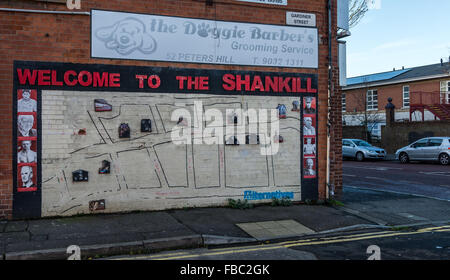 Herzlich Willkommen Sie auf der Shankill Wandbild in West Belfast Stockfoto