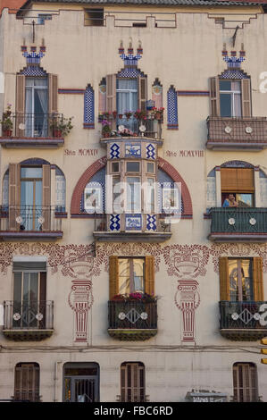 Dekorative Appartementhaus. Barcelona. Katalanisch, Spanien. Europa Stockfoto