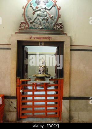 Panchmukh Mahadev oder die fünf konfrontiert Shiva-Tempel Stockfoto