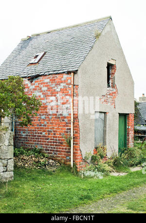 Eine verlassene Ziegel und Stein Hütte in Schottland Stockfoto