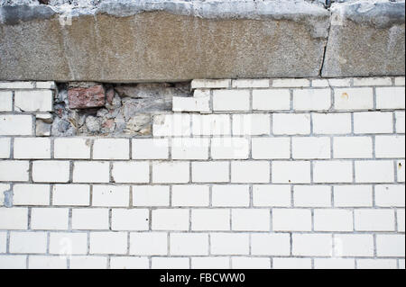 Teil des beschädigten weiße Wand Stockfoto