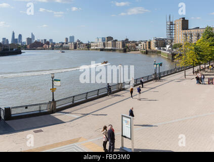 Canary Wharf Pier, London, Vereinigtes Königreich Stockfoto