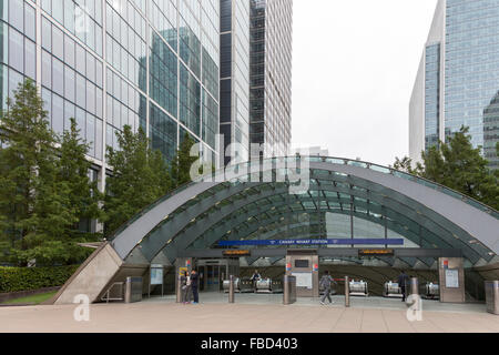 U-Bahn Station Canary Wharf, London, Vereinigtes Königreich Stockfoto