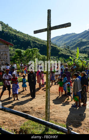 Madagaskar Mananjary, Vohilava, Dorf Tanambao North, Stamm Tanala, Sonntagsmesse in Dorfkirche in den Bergen Stockfoto