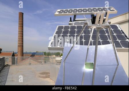 Universität von Ferrara (Italien), Department of Physics, wissenschaftliche Forschung auf konzentrierte Solarthermie Stockfoto