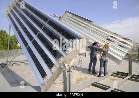 Universität von Ferrara (Italien), Department of Physics, wissenschaftliche Forschung auf konzentrierte Solarthermie Stockfoto