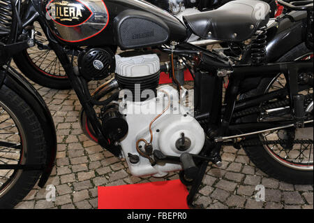 Italien, Lombardei, Arcore - Ausstellung von historischen Modellen von den Werksmaschinen Gilera. Modell 250 VL Sirio 1941 Stockfoto
