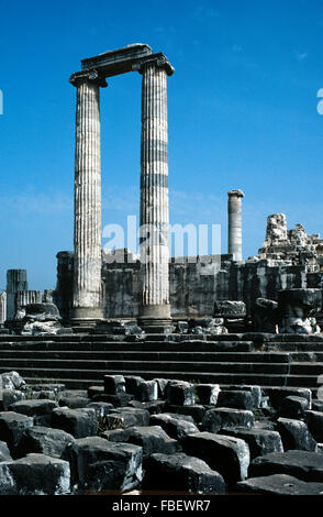 Tempel des Apollo (c4th BC) in der antiken griechischen Heiligtums Didyma, in der Nähe von Didim, Türkei Stockfoto