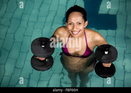 Schwangere Frau trainieren Stockfoto