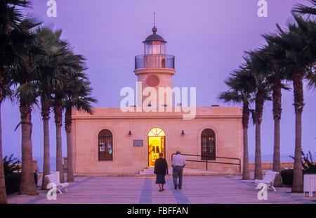 Leuchtturm, Roquetas de Mar.Almeria Provinz, Andalusien, Spanien. Stockfoto
