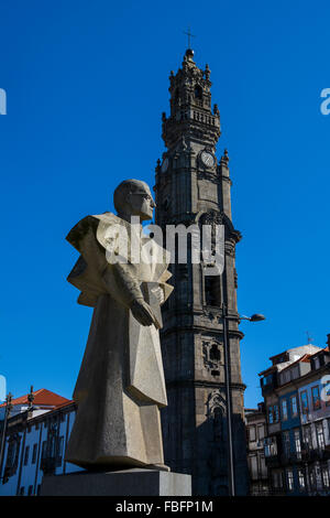 Statue von António Ferreira Gomes, in Porto, Arlindo Rocha, Clérigos Kirche, Porto, Portugal, Stockfoto