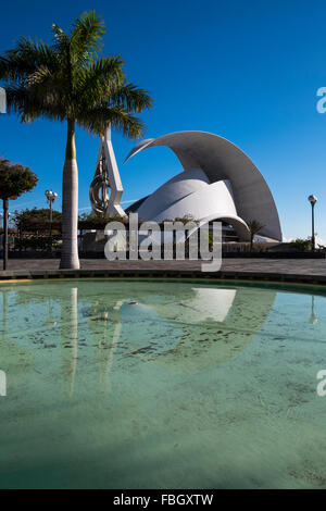 Das Auditorio Adan Martin Auditorium gebaut vom Architekten Santiago Calatrava in Santa Cruz, Teneriffa, Kanarische Inseln, Spanien. Stockfoto