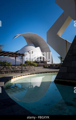 Das Auditorio Adan Martin Auditorium gebaut vom Architekten Santiago Calatrava in Santa Cruz, Teneriffa, Kanarische Inseln, Spanien. Stockfoto