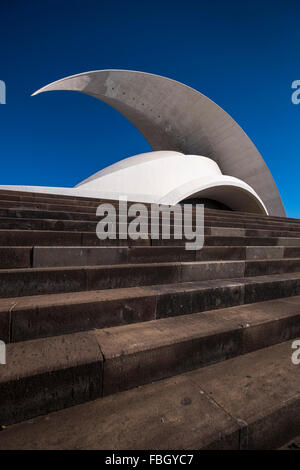 Das Auditorio Adan Martin Auditorium gebaut vom Architekten Santiago Calatrava in Santa Cruz, Teneriffa, Kanarische Inseln, Spanien. Stockfoto