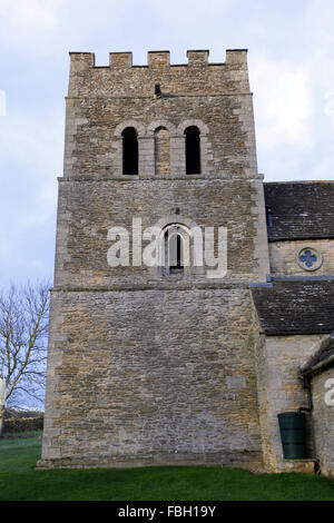 Norman Turm der St. Lukas Kirche, Tixover, Rutland Stockfoto