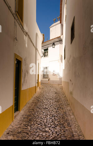 Streetview von der Stadt von Evora, UNESCO-Weltkulturerbe. Stockfoto