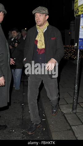 Guy Richie und Jools Holland gesehen verlassen 34 Restaurant Featuring: Guy Richie Where: London, Vereinigtes Königreich bei: 16. Dezember 2015 Stockfoto