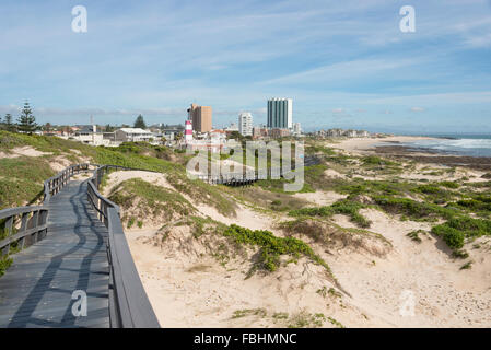 Promenade am Summerstrand, Port Elizabeth, Nelson Mandela Bay Municipality, Provinz Ostkap in Südafrika Stockfoto