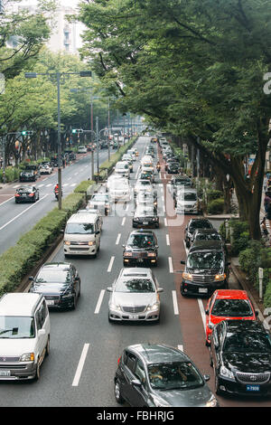 Tokio - AUG 1: Belebte Straße in Harajuku am 1. August 2015. Stockfoto