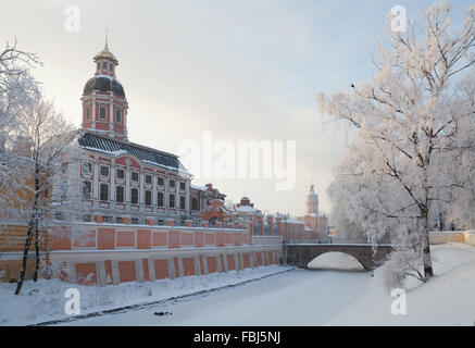 Kirche der Mariä Verkündigung. Saint Alexander Nevsky Lavra oder St. Alexander-Newski-Kloster. St. Petersburg. Russland. Stockfoto