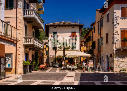 Italien, Venetien, Gardasee, Torri del Benaco, Altstadt Stockfoto