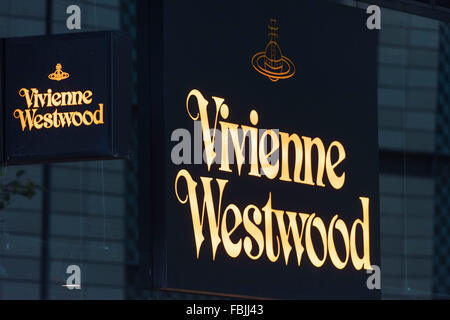 Vivienne Westwood-Mode-Shop-Zeichen-Logo. Stockfoto