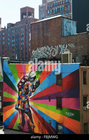 New York: Wandmalerei von Eduardo Kobra eine der kultigsten Fotos aller Zeiten feiern, der 1945 V-J Day im Times Square von Alfred Eisenstaedt Stockfoto