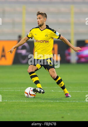 Dubai, Vereinigte Arabische Emirate. 15. Januar 2016. Dortmunds Moritz Leitner mit dem Ball während das Testspiel zwischen Jeonbuk Hyundai Motors FC vs. Borussia Dortmund im Zabeel Stadion in Dubai, Vereinigte Arabische Emirate, 15. Januar 2016. Foto: Guido Kirchner/Dpa/Alamy Live News Stockfoto