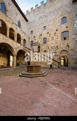 Florenz. Italien. Innenhof des Museo Nazionale del Bargello. Stockfoto
