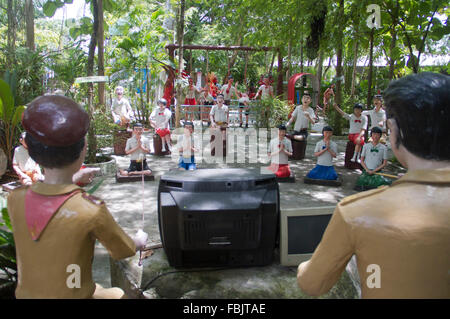 Grausige Statuen von Szenen aus der Hölle am Wat Mae Kaet Noi oder "Hölle Tempel" in Mae rim, Chiang Mai, Thailand. Es wurde geschaffen Stockfoto