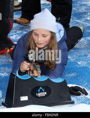 Oslo, 17.01.2016 Prinzessin Ingrid Alexandra 25. Jahrestag des Aufstiegs auf den norwegischen Thron ihre Majestäten König Harald und Königin Sonja der königlichen Familie besucht die Ereignisse im The Palace Square (Slottsplassen) RPE/Albert Nieboer/Niederlande OUT - NO-Draht-Dienst - Stockfoto